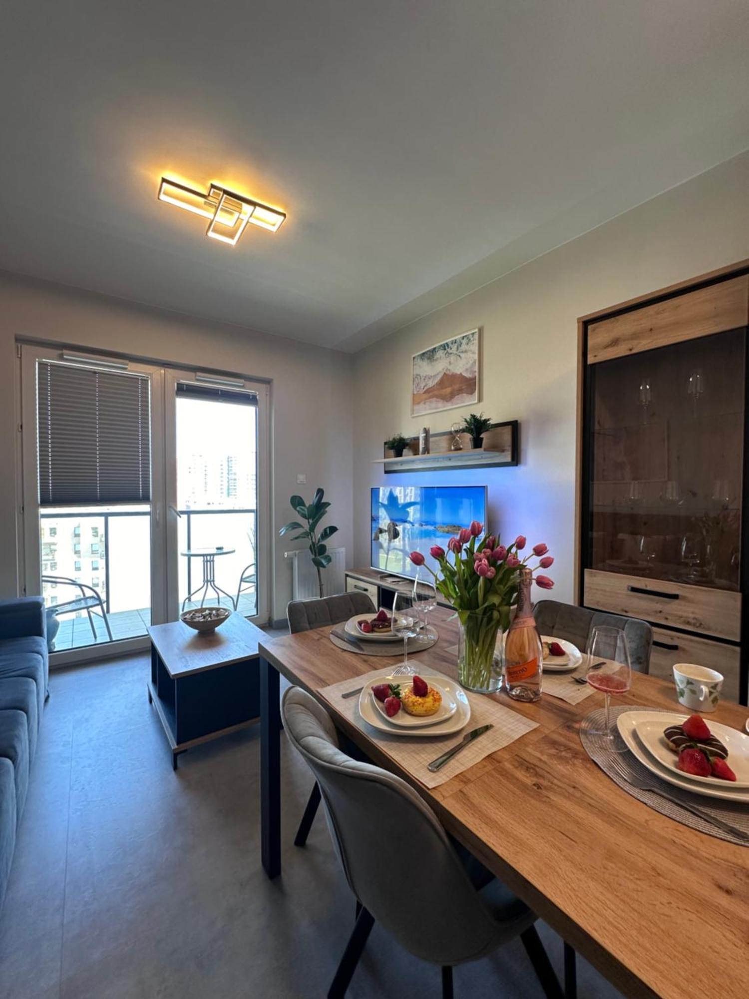 Maya'S Flats & Resorts 104 - Letnica Apartment غدانسك المظهر الخارجي الصورة