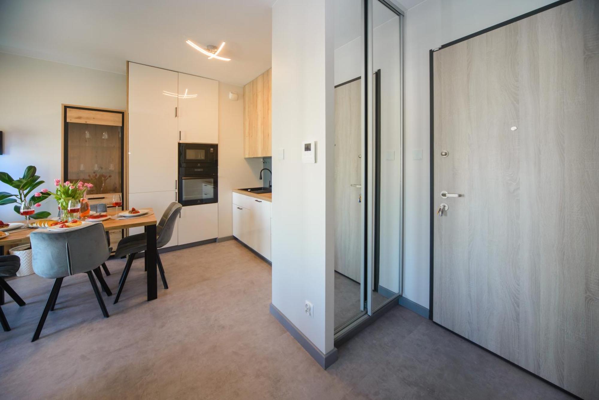 Maya'S Flats & Resorts 104 - Letnica Apartment غدانسك المظهر الخارجي الصورة
