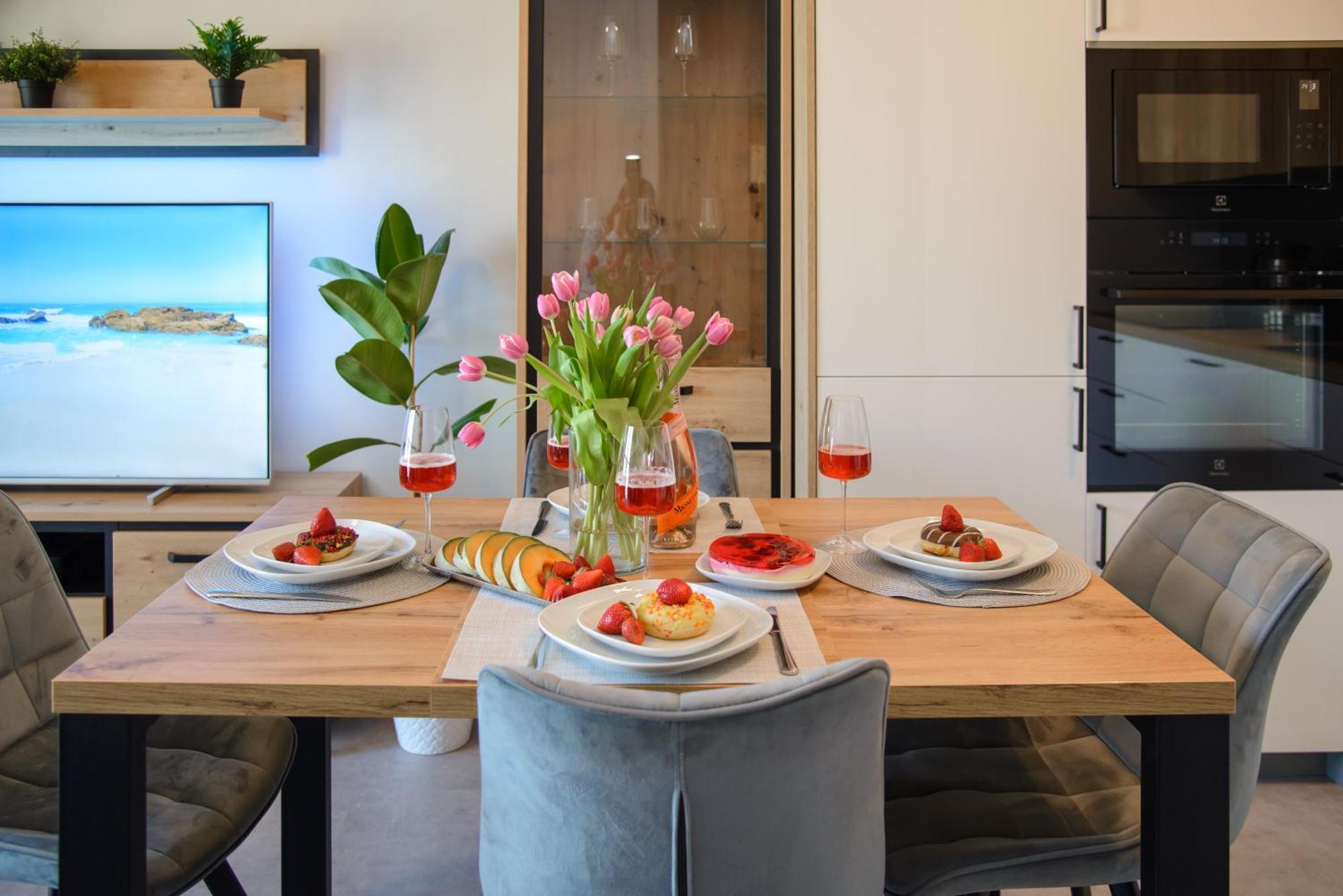 Maya'S Flats & Resorts 104 - Letnica Apartment غدانسك المظهر الخارجي الصورة