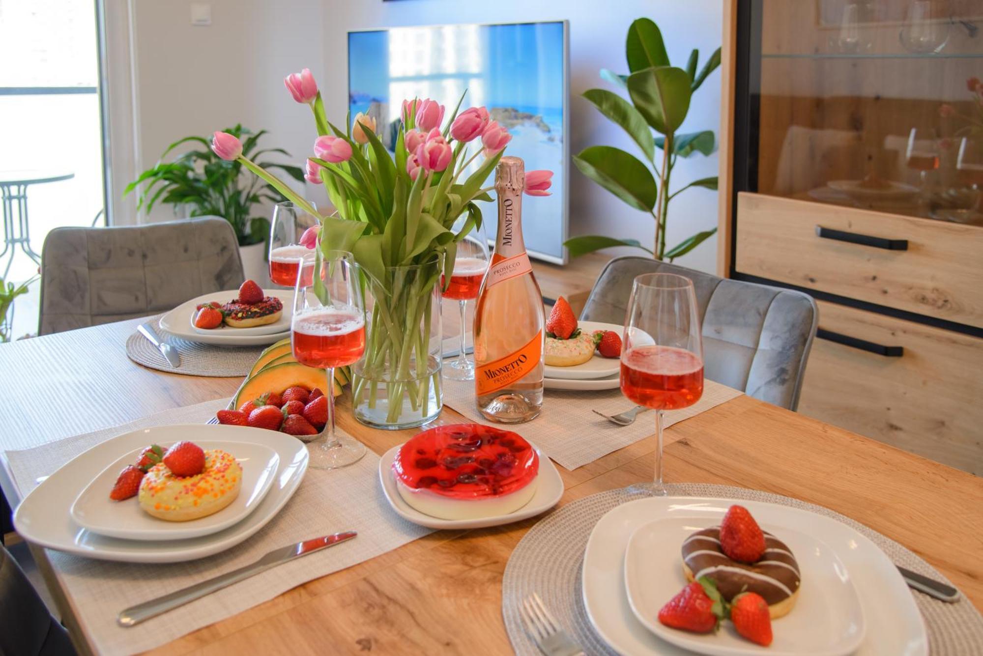 Maya'S Flats & Resorts 104 - Letnica Apartment غدانسك المظهر الخارجي الصورة